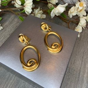 Nordstrom 80’s Era Matte Gold Drop Earrings